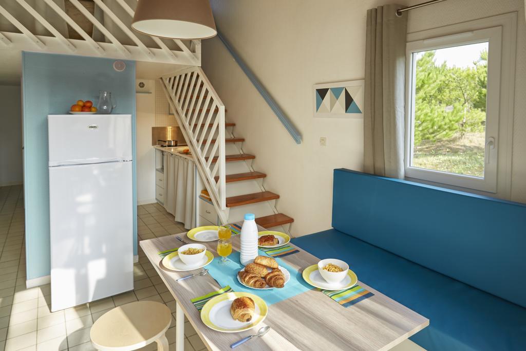 Village Vacances Le Petit Bec 생 힐레르 드 리에 객실 사진